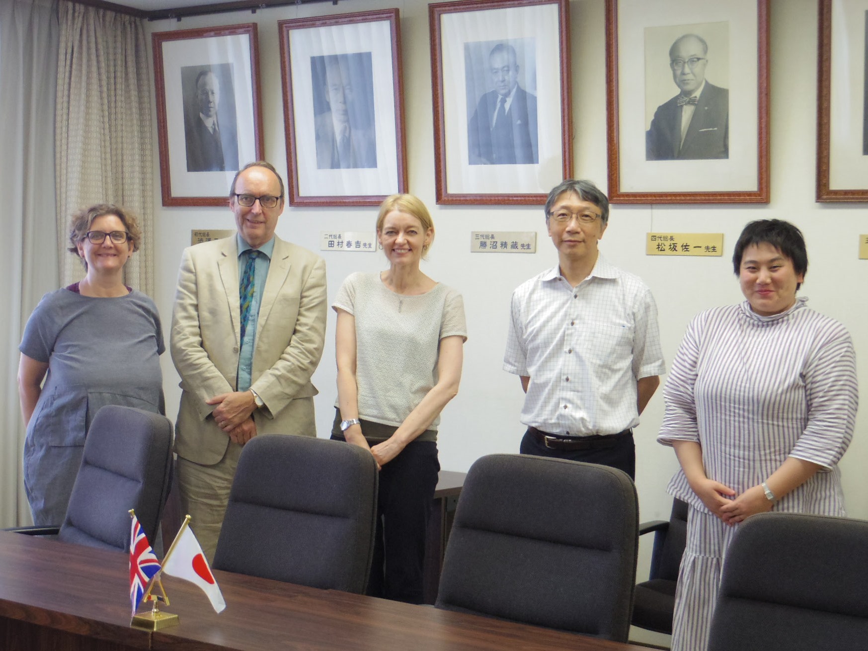 Prof.Woollins' visit to Awaga Group, Nagoya University, Japan